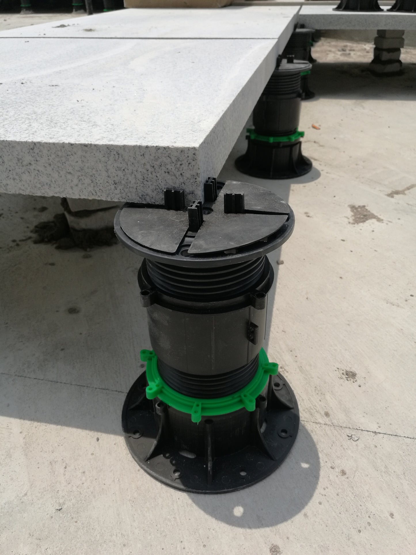 Adjustable Decking Tile Pedestal Deck Support for Courtyard Construction